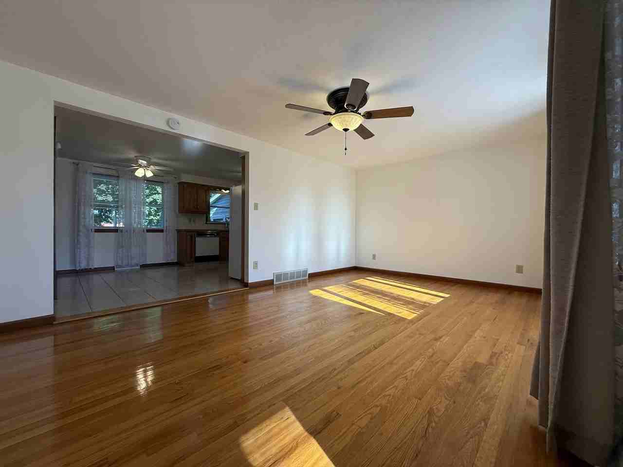 204 Libby Street - Photo 2 of 34