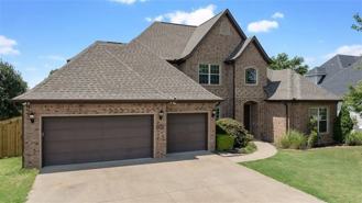 610 Lyndal Ln - Photo 1 of 1