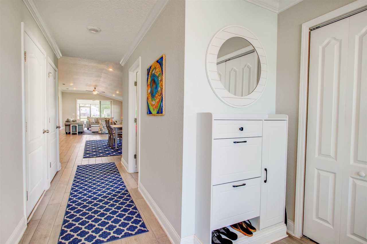 130 Huesca Ct - Photo 5 of 50