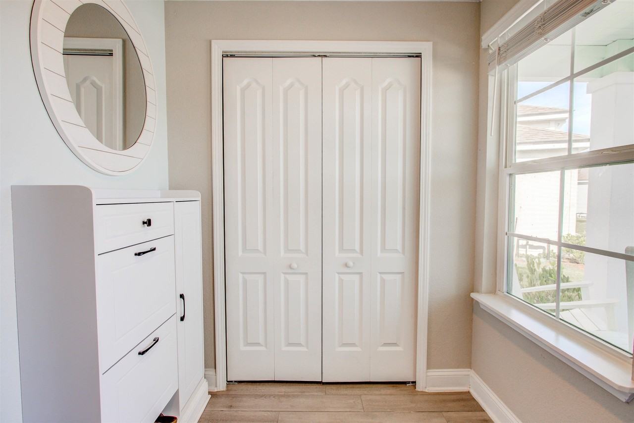 130 Huesca Ct - Photo 6 of 50