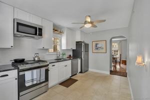 featured image of 3 W Street Hts