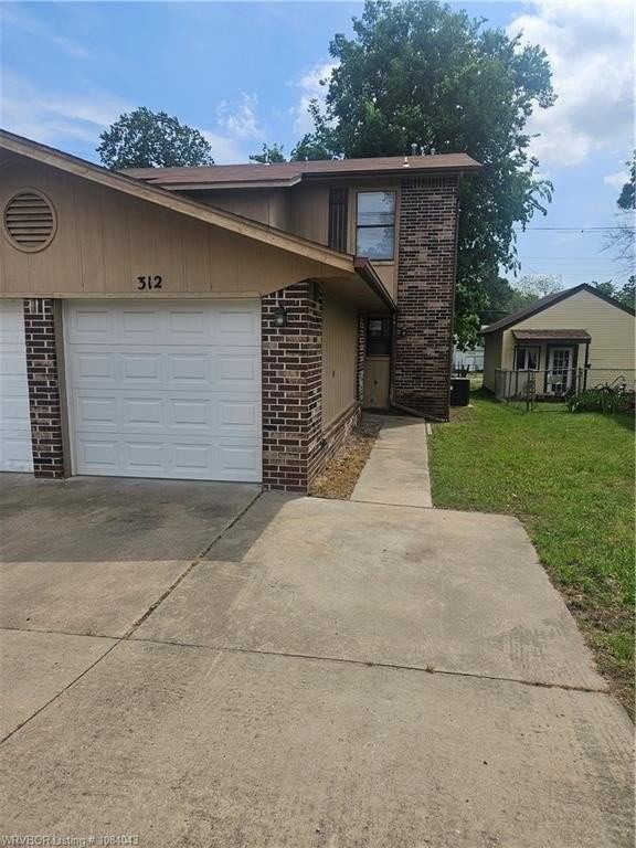 312 North Albert Pike Avenue - Photo 2 of 17