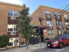 133 33rd St #3K - Photo 1 of 1