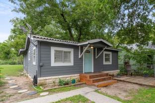 203 S Rhomberg St - Photo 1 of 1