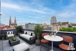 92 Manhattan Ave - Photo 1 of 1