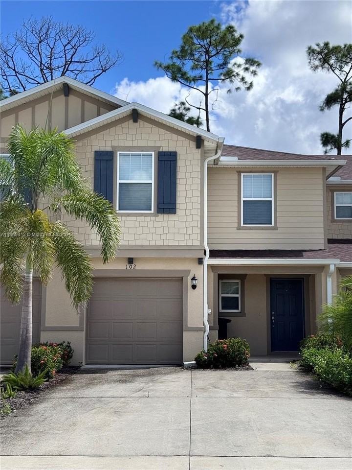 15110 Caspian Tern Court #102