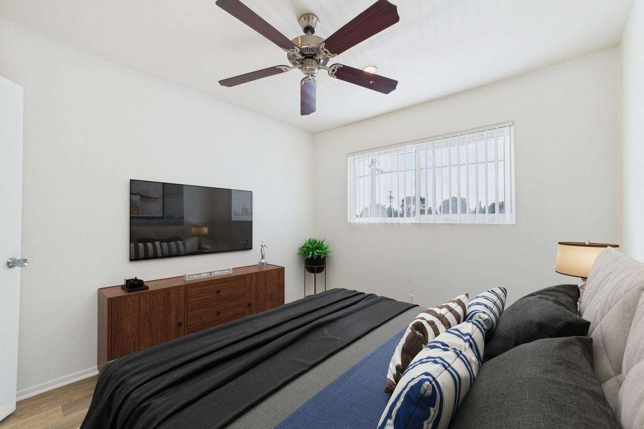 Aqua North - Photo 6 of 50