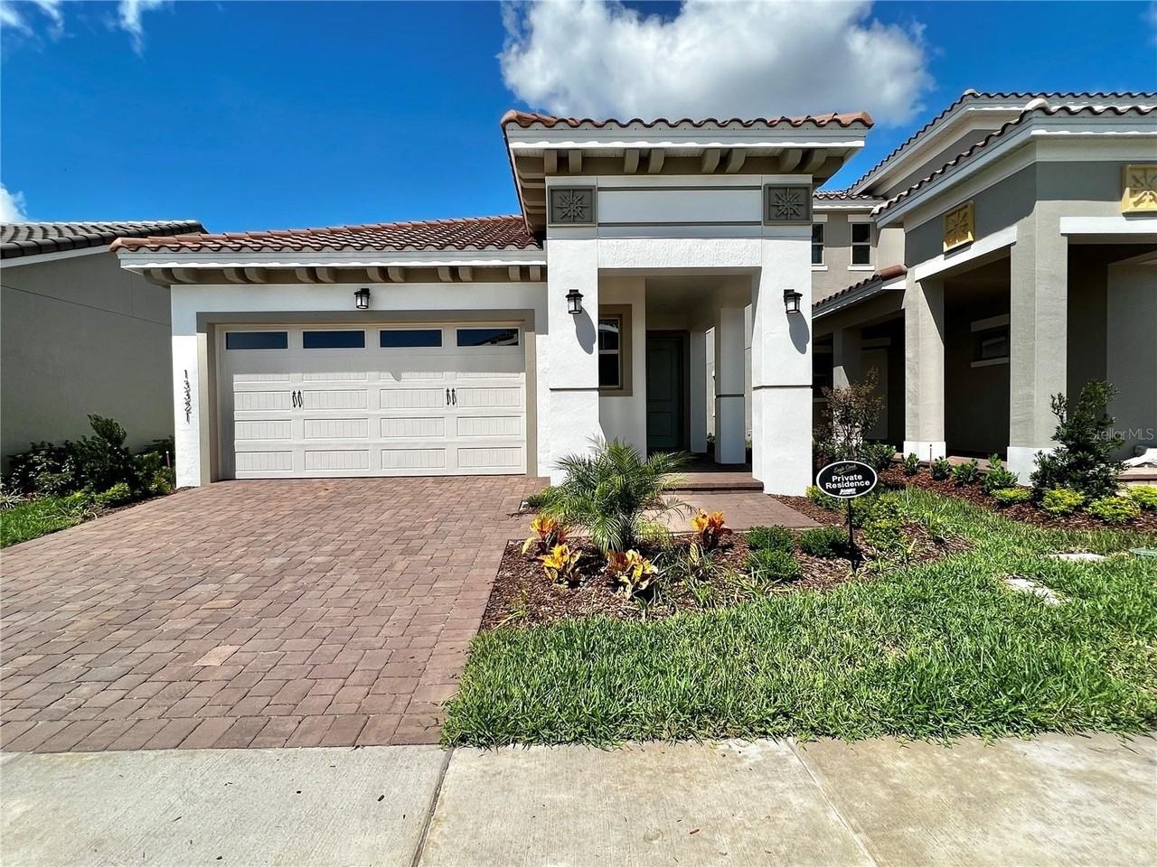 13321 Camborne Pl - Photo 4 of 50