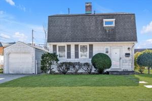 featured image of 8 9th St