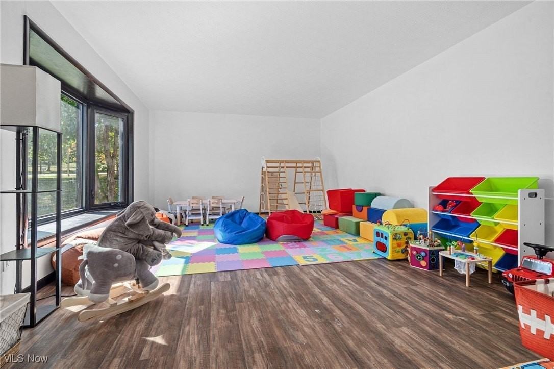 6713 Farview Rd - Photo 7 of 43