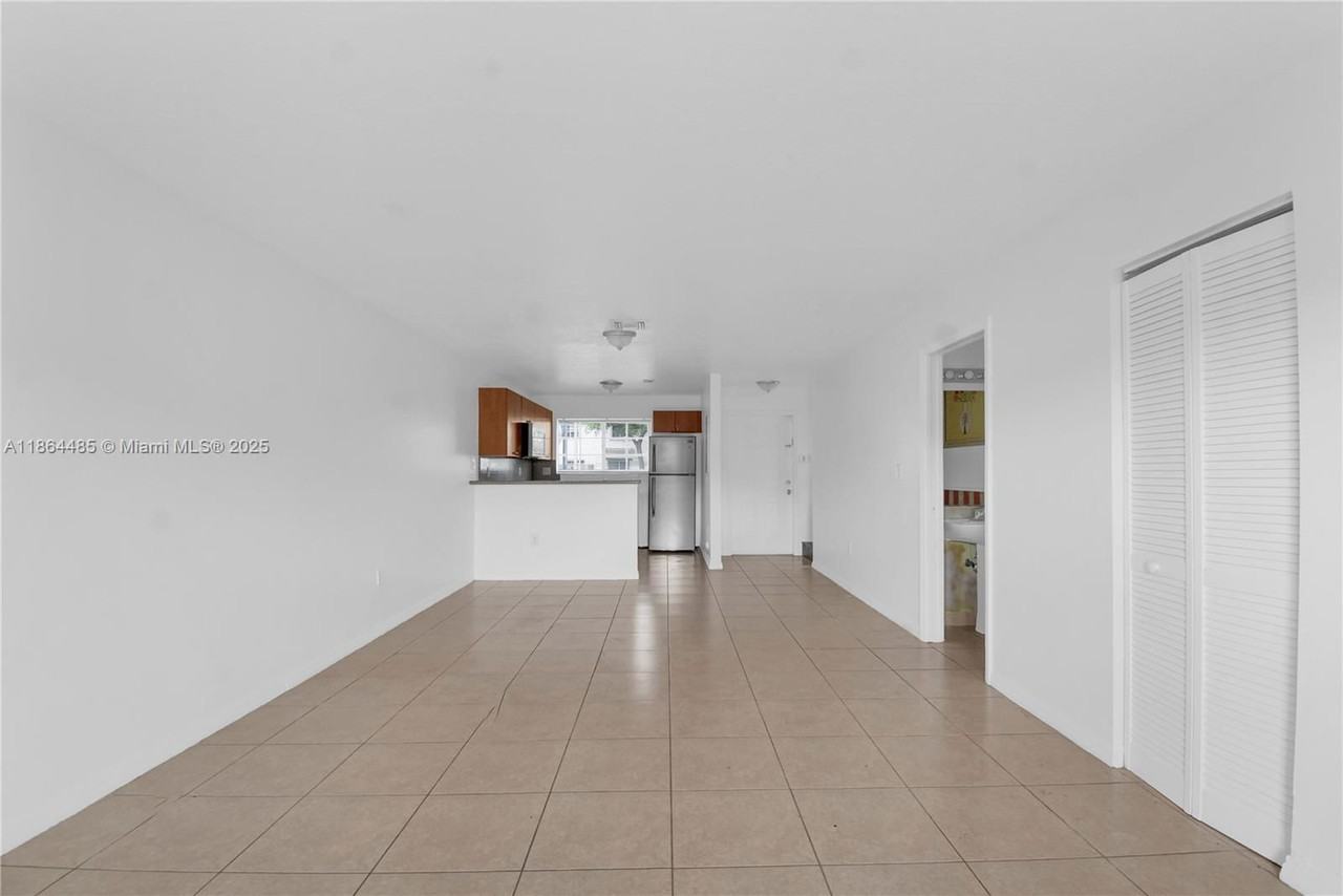 13958 Sw 260th St - Photo 7 of 8