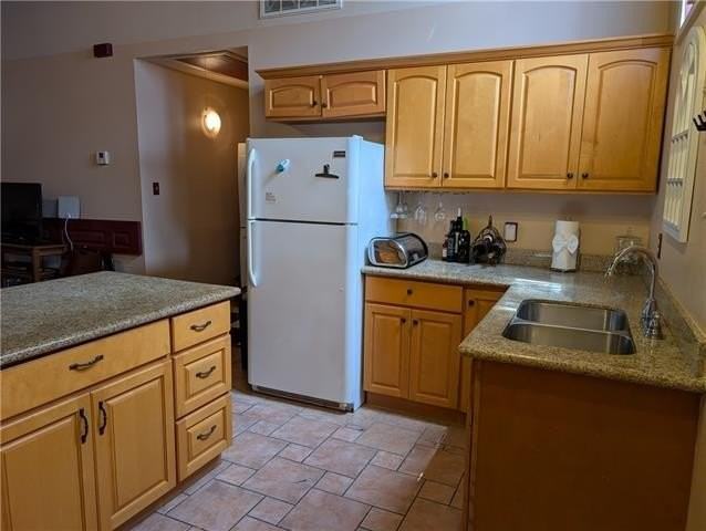 4209 Magnolia St - Photo 7 of 17