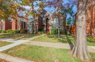 892 Brentwood Dr - Photo 1 of 1