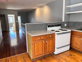 137 S Ferry St #3rdFL - Photo 1 of 1