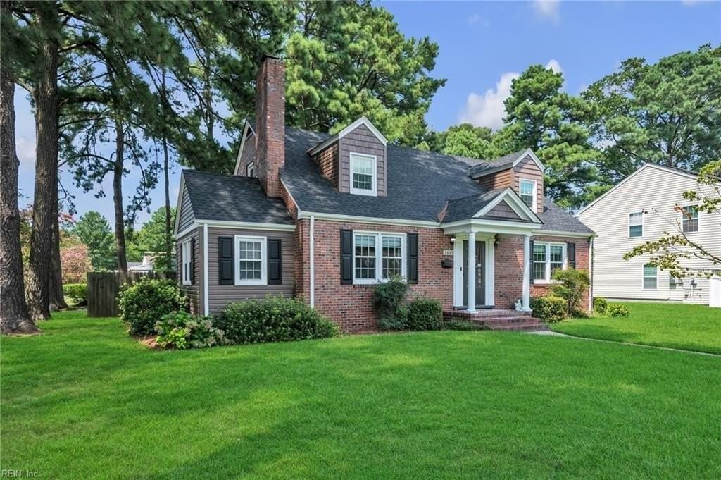 2832 Tait Terrace - Photo 5 of 30