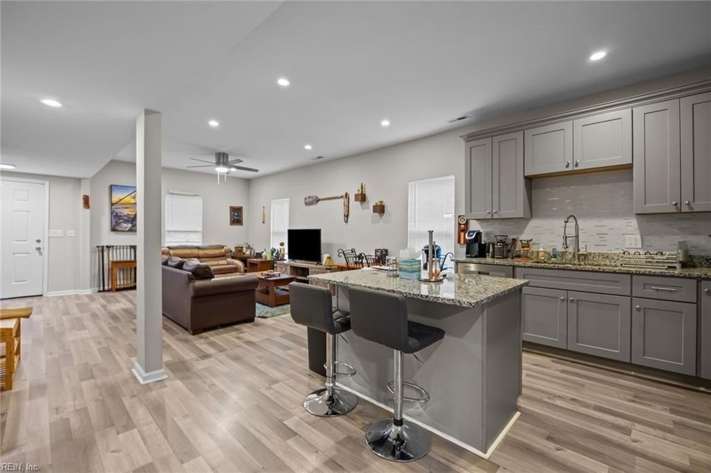 926 West 26th Street - Photo 7 of 29