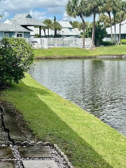 3841 Island Club Cir E - Photo 6 of 24