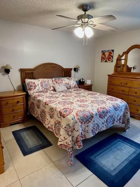 3841 Island Club Cir E - Photo 7 of 24