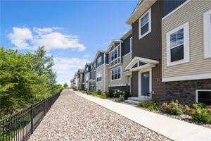 featured image of 2223 Gateway Curv #A