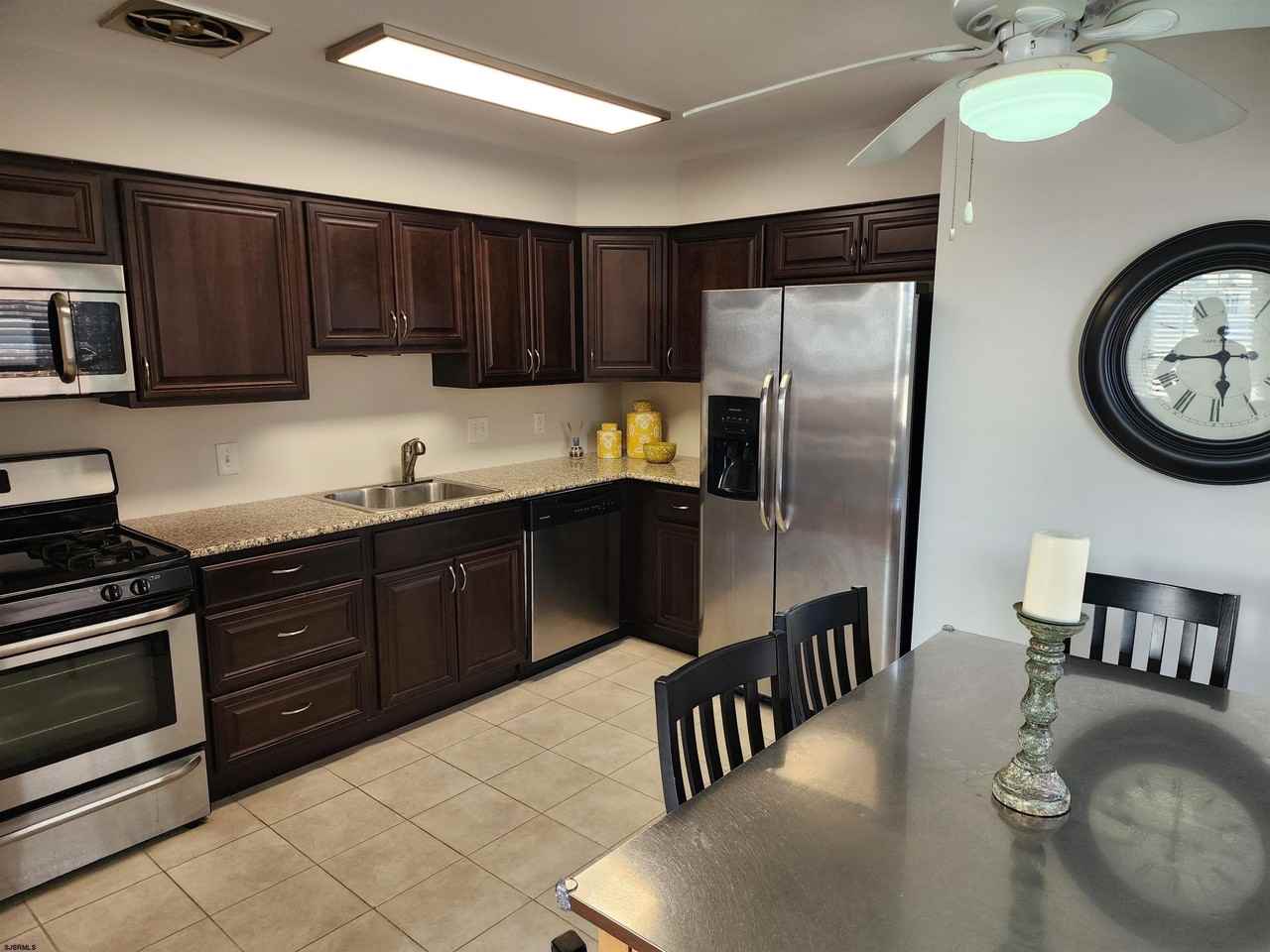 15 36th St - Photo 6 of 16