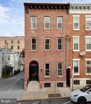 11 E Walnut St - Photo 1 of 1