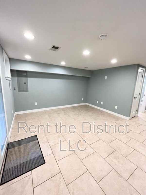 421 Newton Place Northwest #2 - Photo 4 of 13