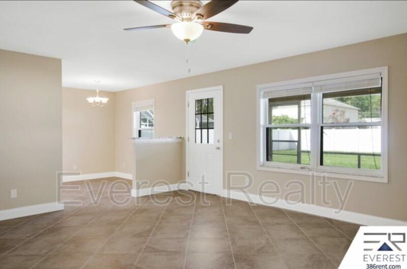 92 Rickenbacker Dr - Photo 5 of 34