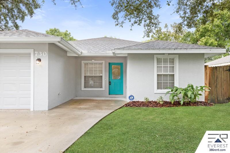 730 Flora Street - Photo 5 of 31