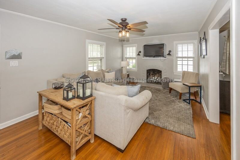 5829 Indianola Ave - Photo 2 of 22