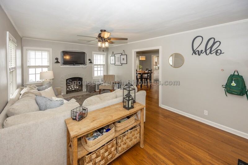 5829 Indianola Ave - Photo 3 of 22