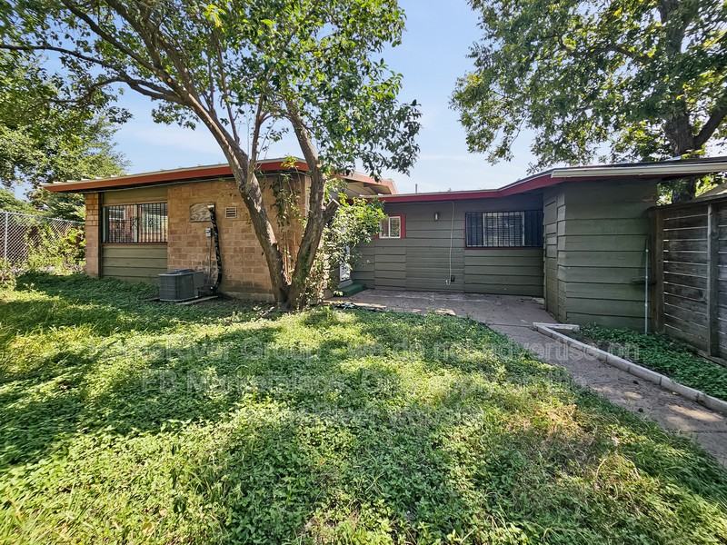 107 E Skyview - Photo 3 of 21