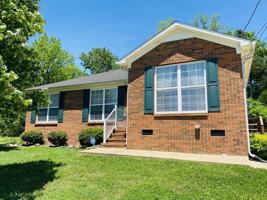 featured image of 828 Mulberry Dr