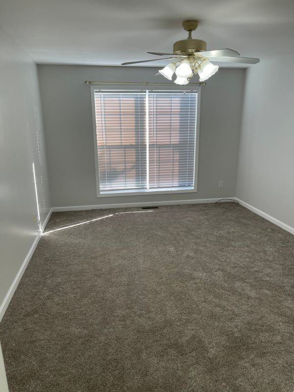 828 Mulberry Dr - Photo 6 of 50