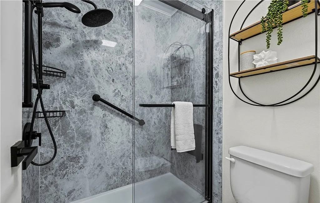 24143 Del Monte Dr - Photo 2 of 10