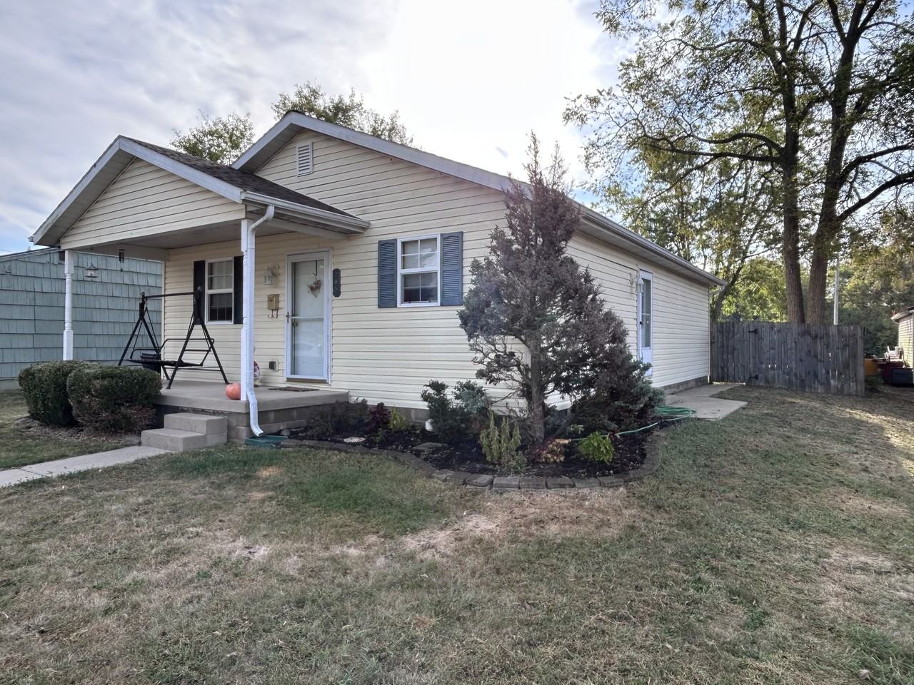 205 W Ohio Ave #NA - Photo 2 of 9