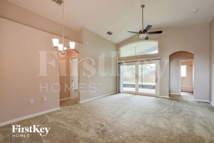 504 Sagecreek Ct - Photo 3 of 15