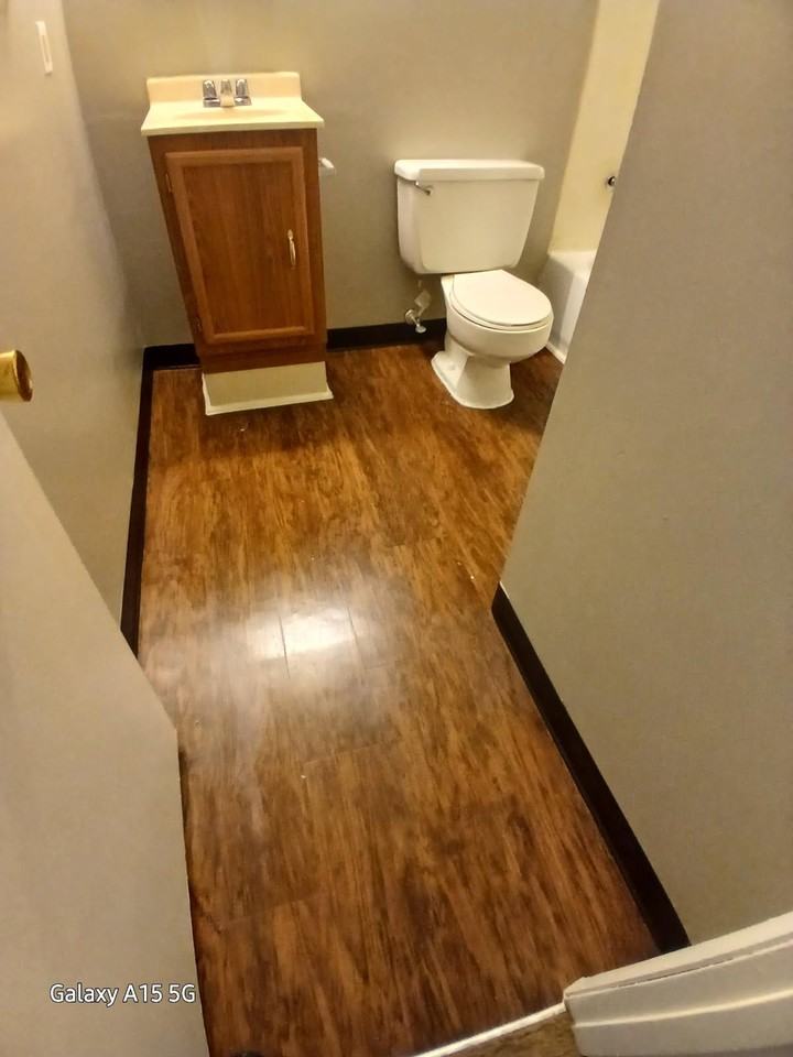 Long Meadow Apartments - Photo 3 of 9