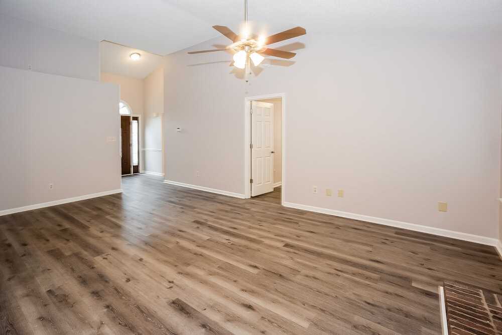 3766 Lake Spring Ave Nw - Photo 5 of 14