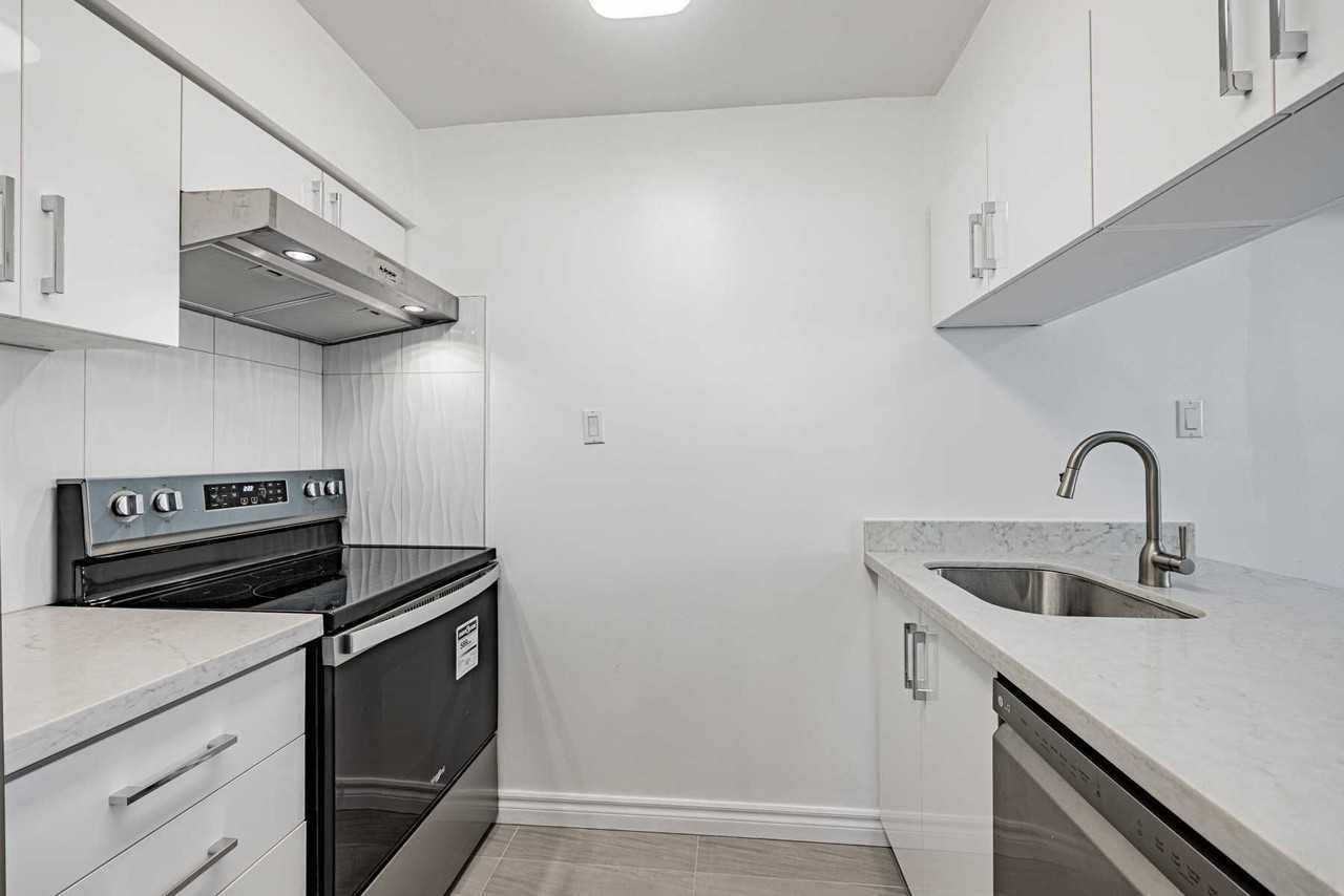 95 Saint Patrick Street #807 - Photo 3 of 12