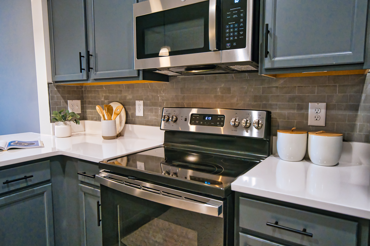 The Oakley at Pro Park - Photo 2 of 43