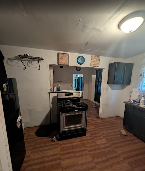 1531 S Lydia Ave - Photo 3 of 6