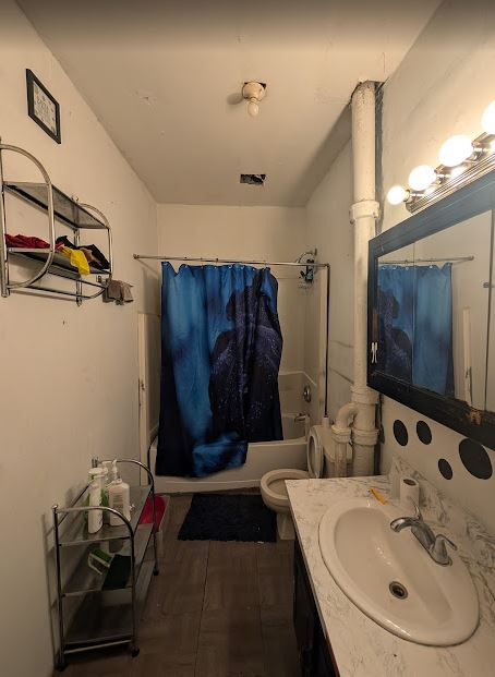 1531 S Lydia Ave - Photo 4 of 6