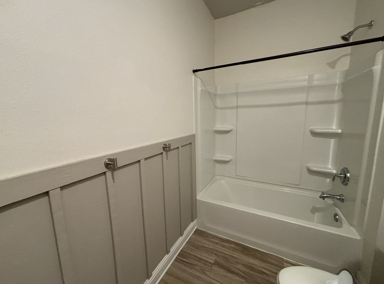 5490 Overland Dr #NA - Photo 6 of 24