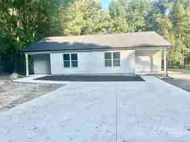 104 Carpenter St - Photo 1 of 1