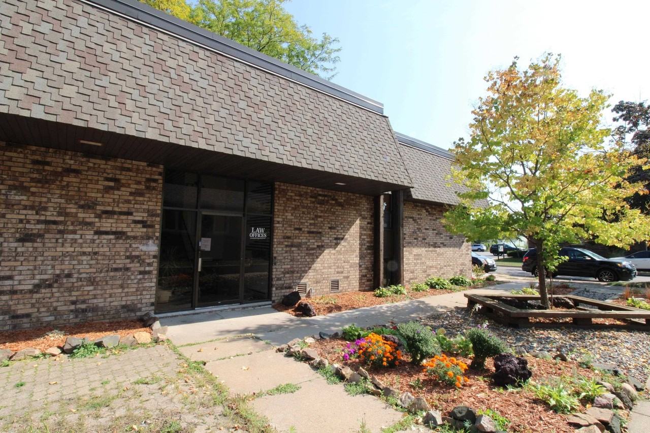 610 Jackson St #B - Photo 4 of 16