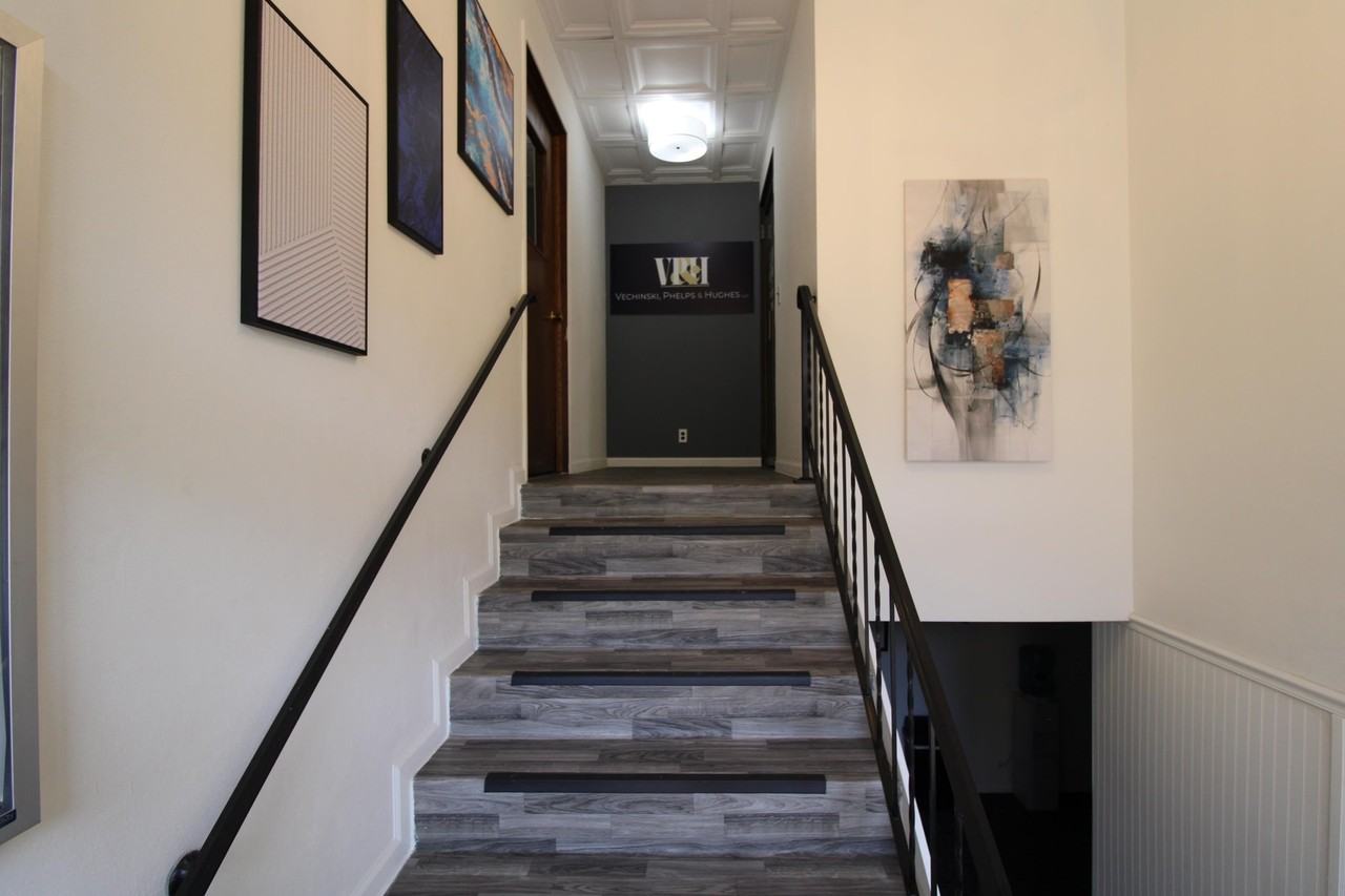 610 Jackson St #B - Photo 5 of 16