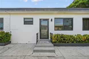 2465 Nw 35th St #FRONT - Photo 1 of 1
