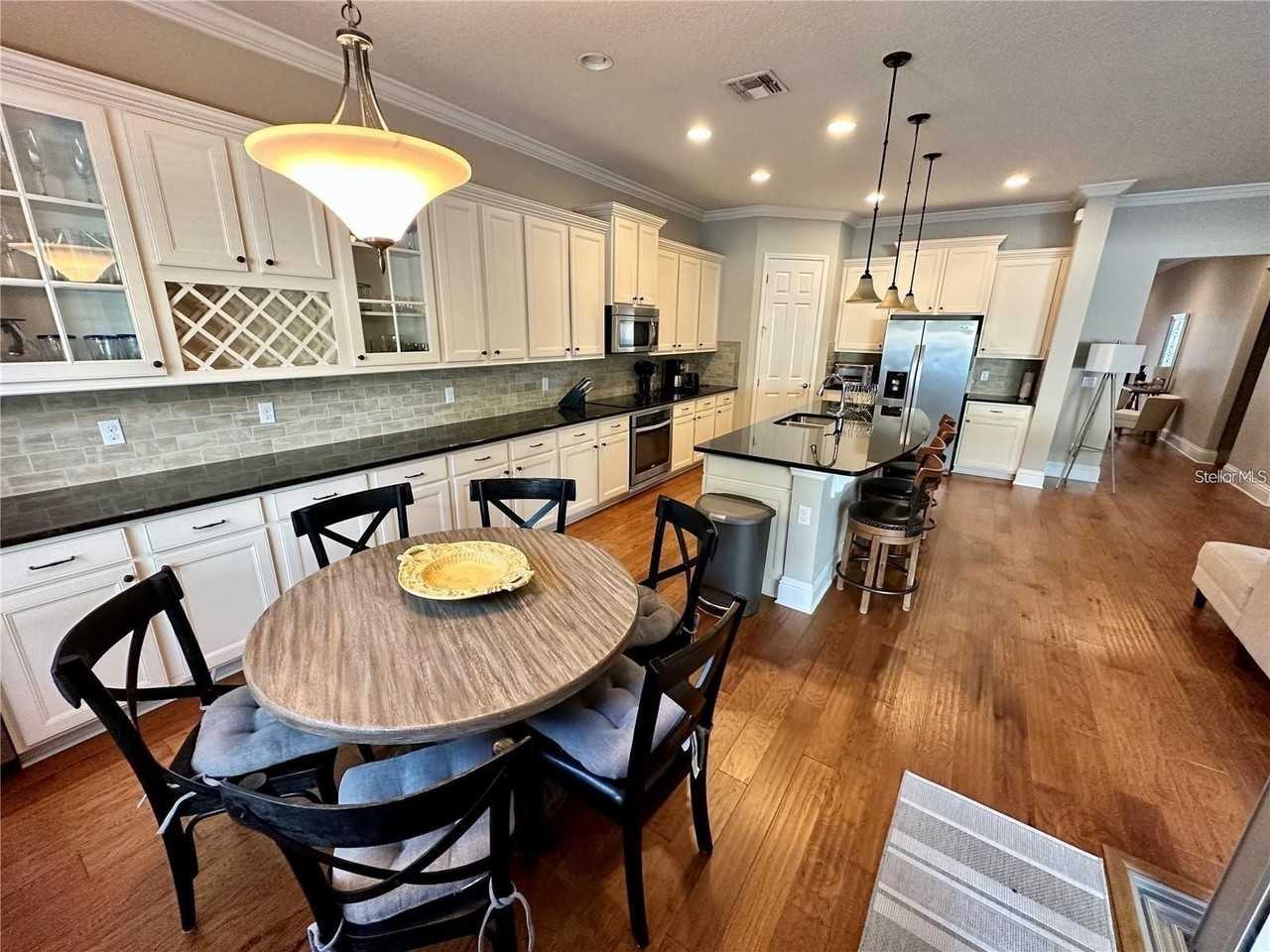 9569 Royal Estates Blvd - Photo 7 of 23