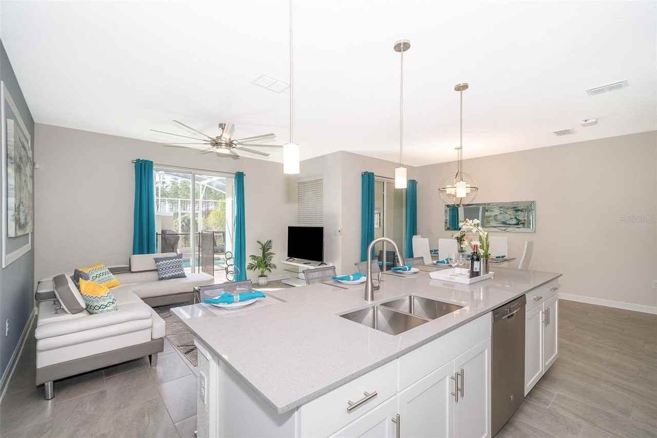 296 Ocean Course Ave - Photo 6 of 37