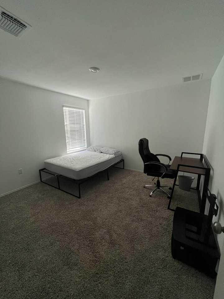 Pale Glow Cv - Photo 6 of 8